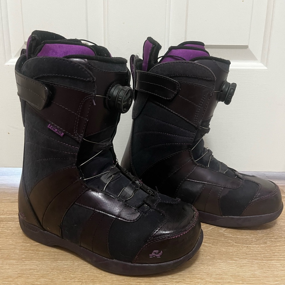 Sage Women's 8.5 Snowboard Boots